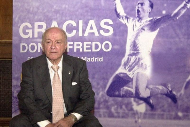 Alfredo Di Stéfano - huyền thoại bất tử của bóng đá thế giới