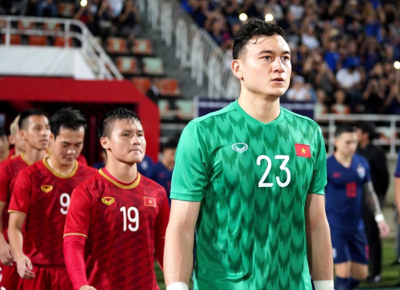 Phong cách thi đấu chuyên nghiệp và ý chí vươn lên giúp Đặng Văn Lâm trở thành hình mẫu lý tưởng cho thế hệ trẻ